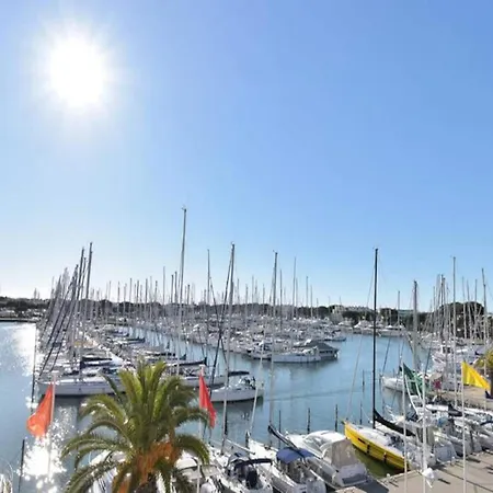 Studio For 4 People * Le Grau-du-Roi